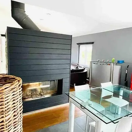 Villa Moderne Avec Piscine Spa Βίλα *